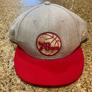 Philadelphia 76ers adjustable hat, gray and red, New Era 9FIFTY